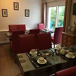 Lynfield 3*