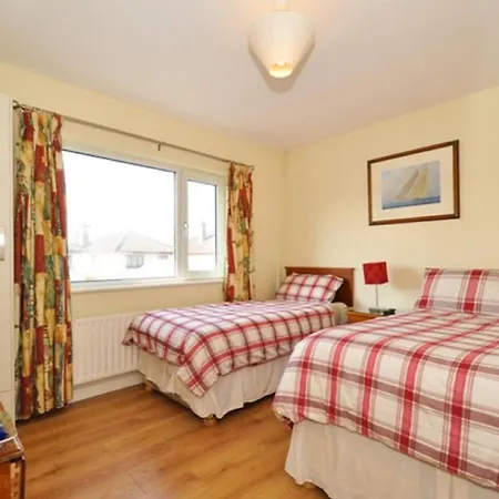 Guest house Lynfield 3*