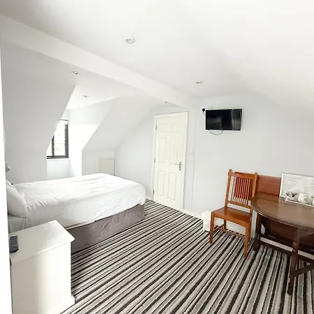 Lynfield Gæstehus 3*