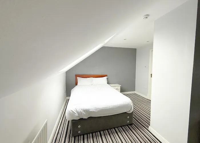 Lynfield Gasthuis Galway