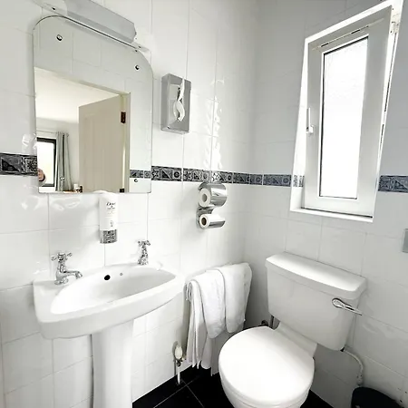 Lynfield Vendégház 3*