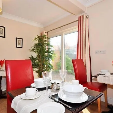 Lynfield Vendégház 3*